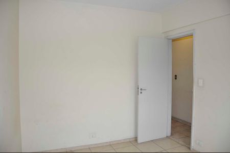 Apartamento para alugar com 76m², 3 quartos e 1 vaga Apartamento para alugar com 76m², 3 quartos e 1 vaga Quarto 02