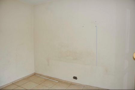Apartamento para alugar com 76m², 3 quartos e 1 vaga Apartamento para alugar com 76m², 3 quartos e 1 vagaQuarto