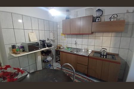 Casa de condomínio à venda com 100m², 3 quartos e 1 vagaCozinha
