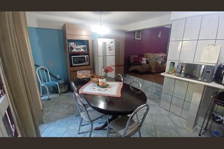 Casa de condomínio à venda com 100m², 3 quartos e 1 vagaCozinha