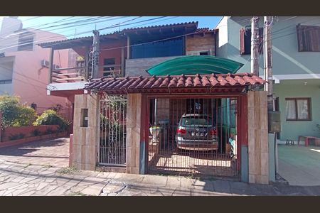 Casa de condomínio à venda com 100m², 3 quartos e 1 vagaFachada