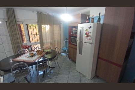 Casa de condomínio à venda com 100m², 3 quartos e 1 vagaCozinha