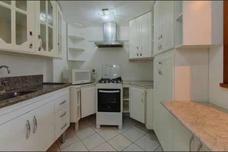 Studio à venda com 65m², 2 quartos e 1 vaga Studio à venda com 65m², 2 quartos e 1 vagaCozinha