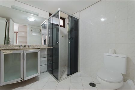 Studio à venda com 65m², 2 quartos e 1 vaga Studio à venda com 65m², 2 quartos e 1 vagaBanheiro da Suíte