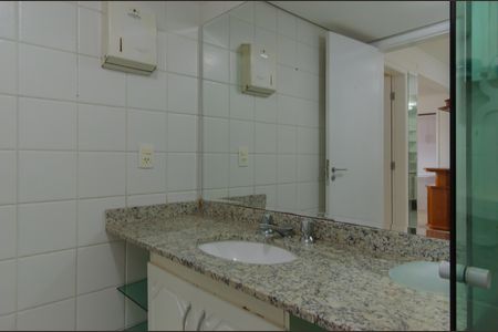 Studio à venda com 65m², 2 quartos e 1 vaga Studio à venda com 65m², 2 quartos e 1 vagaBanheiro Social