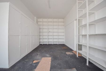 Apartamento à venda com 300m², 1 quarto e sem vaga