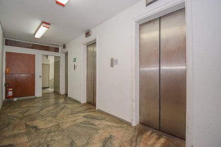 Apartamento à venda com 300m², 1 quarto e sem vaga