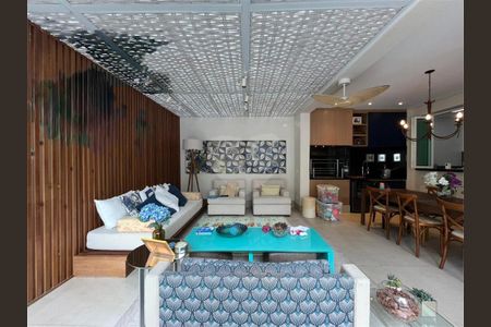 Casa à venda com 4 quartos, 366m² em Santo Amaro, São Paulo