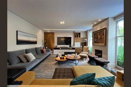 Casa à venda com 4 quartos, 366m² em Santo Amaro, São Paulo