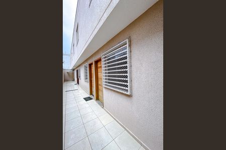 Casa para alugar com 52m², 2 quartos e 1 vaga Casa para alugar com 52m², 2 quartos e 1 vagaÁrea comum