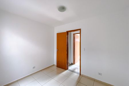 Casa para alugar com 52m², 2 quartos e 1 vaga Casa para alugar com 52m², 2 quartos e 1 vagaQuarto 2 - Suíte