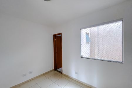 Casa para alugar com 52m², 2 quartos e 1 vaga Casa para alugar com 52m², 2 quartos e 1 vagaQuarto 2 - Suíte
