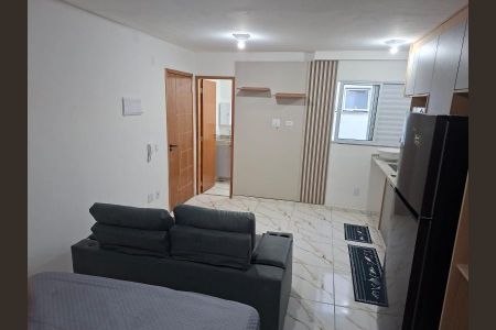 Foto 03 de apartamento para alugar com 1 quarto, 30m² em Vila Carrão, São Paulo