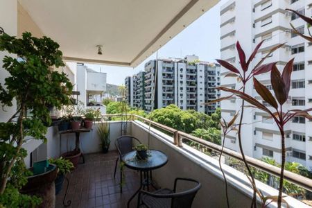 Apartamento à venda com 3 quartos, 210m² em Grajaú, Rio de Janeiro