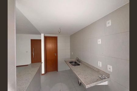 Apartamento à venda com 99m², 2 quartos e 1 vagaCozinha e Área de Serviço
