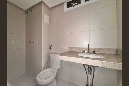 Apartamento à venda com 99m², 2 quartos e 1 vagaSuíte - Banheiro