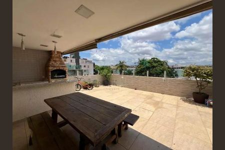 Apartamento à venda com 167m², 4 quartos e 2 vagas