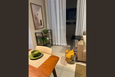 Apartamento para alugar com 74m², 3 quartos e 1 vaga Apartamento para alugar com 74m², 3 quartos e 1 vagaSala