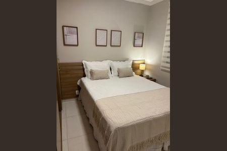 Apartamento para alugar com 74m², 3 quartos e 1 vaga Apartamento para alugar com 74m², 3 quartos e 1 vagaQuarto