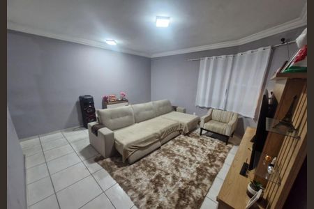 Sala de casa para alugar com 4 quartos, 220m² em Vila Pomar, Mogi das Cruzes