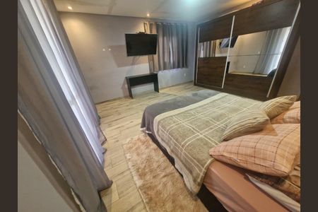 Casa para alugar com 220m², 4 quartos e 3 vagas Casa para alugar com 220m², 4 quartos e 3 vagasQuarto