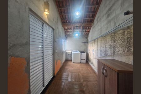 Casa para alugar com 220m², 4 quartos e 3 vagas Casa para alugar com 220m², 4 quartos e 3 vagasÁrea externa