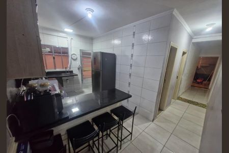 Cozinha de casa para alugar com 4 quartos, 220m² em Vila Pomar, Mogi das Cruzes