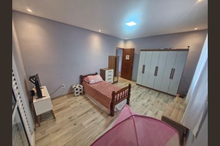 Casa para alugar com 220m², 4 quartos e 3 vagas Casa para alugar com 220m², 4 quartos e 3 vagasQuarto 3