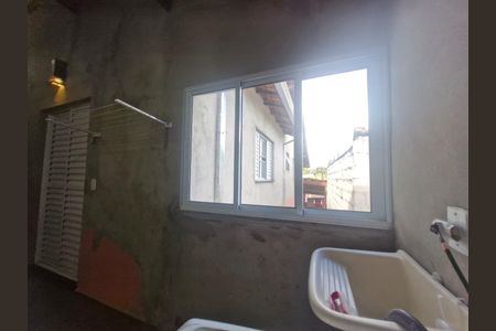 Casa para alugar com 220m², 4 quartos e 3 vagas Casa para alugar com 220m², 4 quartos e 3 vagasÁrea externa