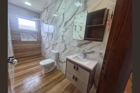 Banheiro de casa para alugar com 4 quartos, 220m² em Vila Pomar, Mogi das Cruzes