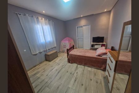 Casa para alugar com 220m², 4 quartos e 3 vagas Casa para alugar com 220m², 4 quartos e 3 vagasQuarto 3