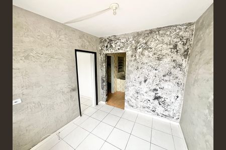 Sala de casa para alugar com 1 quarto, 50m² em Vila Espanhola, São Paulo