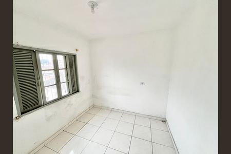 Quarto de casa para alugar com 1 quarto, 50m² em Vila Espanhola, São Paulo