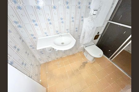 Casa para alugar com 50m², 1 quarto e sem vaga Casa para alugar com 50m², 1 quarto e sem vagaBanheiro