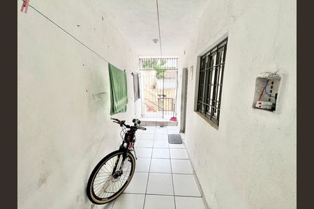 Casa para alugar com 50m², 1 quarto e sem vaga Casa para alugar com 50m², 1 quarto e sem vagaEntrada