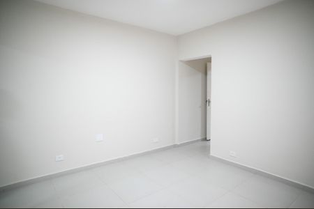 Sala de casa para alugar com 2 quartos, 52m² em Jardim Botucatu, São Paulo