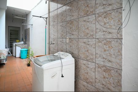Casa para alugar com 52m², 2 quartos e 1 vaga Casa para alugar com 52m², 2 quartos e 1 vagaÁrea de Serviço