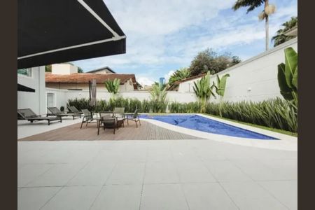 Casa à venda com 550m², 4 quartos e 6 vagas