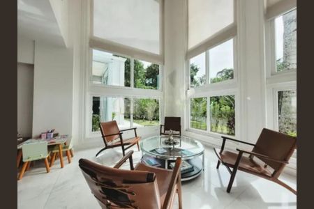 Casa à venda com 4 quartos, 550m² em Alphaville Residencial Dois, Barueri