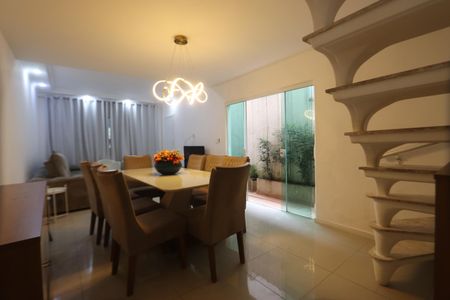 Casa para alugar com 170m², 4 quartos e 2 vagasSala de Jantar