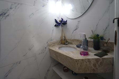 Casa para alugar com 170m², 4 quartos e 2 vagasLavabo