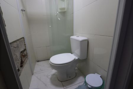 Casa para alugar com 170m², 4 quartos e 2 vagasBanheiro de Serviço