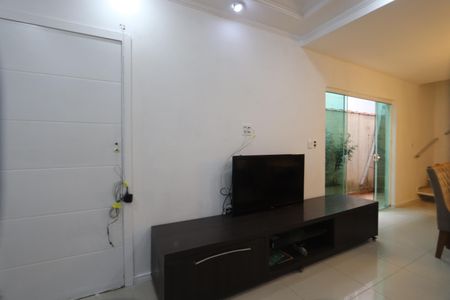 Sala de casa para alugar com 4 quartos, 170m² em Jardim Tiete, São Paulo