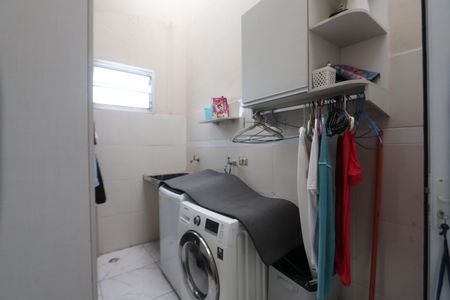 Casa para alugar com 170m², 4 quartos e 2 vagasLavanderia