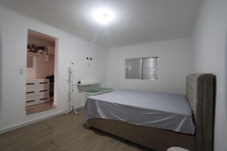 Casa para alugar com 170m², 4 quartos e 2 vagasSuíte 1