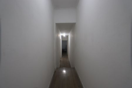 Casa para alugar com 170m², 4 quartos e 2 vagasCorredor