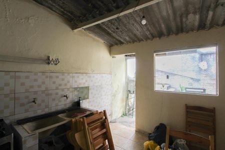 Casa à venda com 360m², 2 quartos e sem vaga Casa à venda com 360m², 2 quartos e sem vagaCasa 2 - Cozinha e Área de Serviço