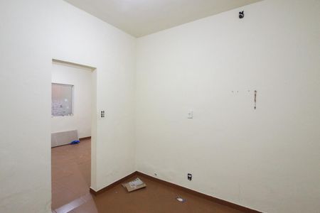 Casa à venda com 360m², 2 quartos e sem vaga Casa à venda com 360m², 2 quartos e sem vagaCasa 2 - Quarto