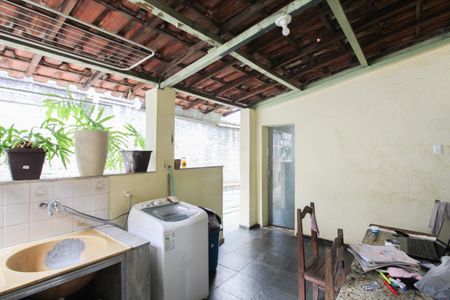 Casa à venda com 360m², 2 quartos e sem vaga Casa à venda com 360m², 2 quartos e sem vagaÁrea de Serviço