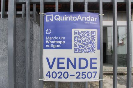 Casa à venda com 360m², 2 quartos e sem vaga Casa à venda com 360m², 2 quartos e sem vagaPlaquinha Instalada